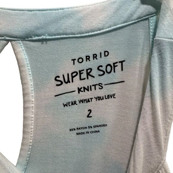 Torrid Super Soft Light Blue Tie-Dye Happy Hour Tank 2X Graphic Tank - Picture 7 of 9